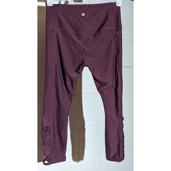Active Queens Burgundy Cropped Leggings Lattice Detail Pockets Activewear Medium - Picture 2 of 5